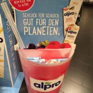 alpro Zugabe 3 Produkte kaufen. 2x Trinkhalm aus Glas erhalten