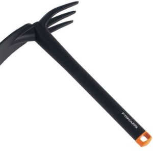 Fiskars Glasfaser Kombihacke 32cm für 8,49€ (statt 12€) – Prime