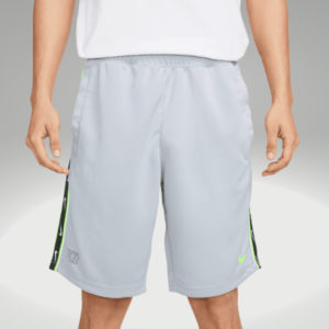 Nike Short Sportswear Repeat in 4 Farben für 29,99€ (statt 44€)