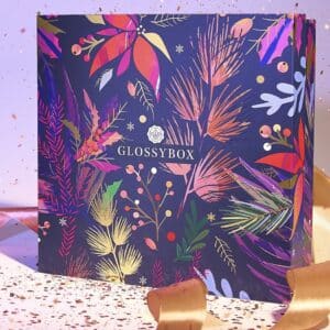 ⭐ Glossybox Christmas Limited Edition mit benefit Cosmetics, Natasha Denona , Babor u.v.m. 😍 alle Produkte in Originalgröße