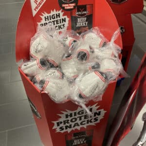 gratis mini Rugby Ball 🏈 Jack Links Beef Jerky bei rewe (evtl. regional)