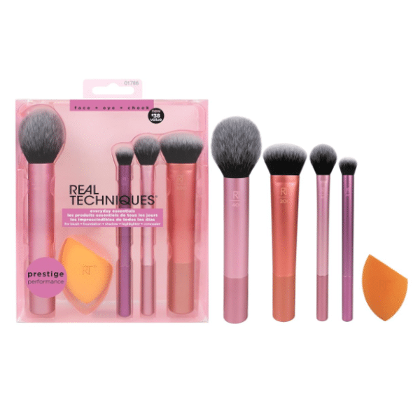 Real Techniques Everyday Essentials + Schwamm-Set für 12,76€ (statt 19€)