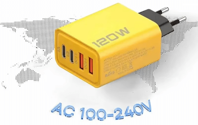 USB-Schnellladegerät mit 120 Watt & 4 Ports