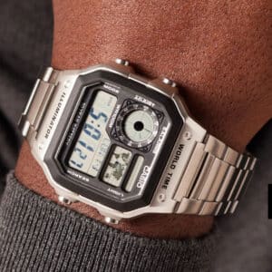 Casio World Time AE-1200WHD-1AVEF in Silber für 31,45€(statt 49,95€)