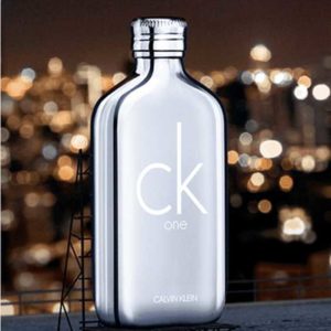 GRATIS Duftprobe „CK ONE PLATINUM“ - Calvin Klein