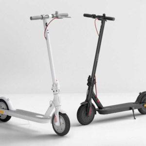 Xiaomi E-Scooter 3 Lite (8,5 Zoll) in Weiß mit Straßenzulassung für je 299€ (statt 357€)